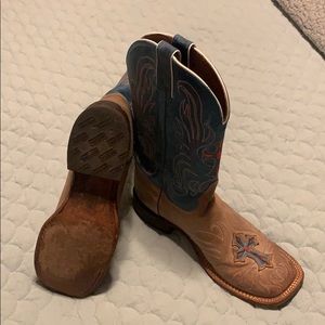 Tony Lama cowgirl boots